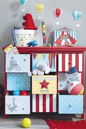 circus style